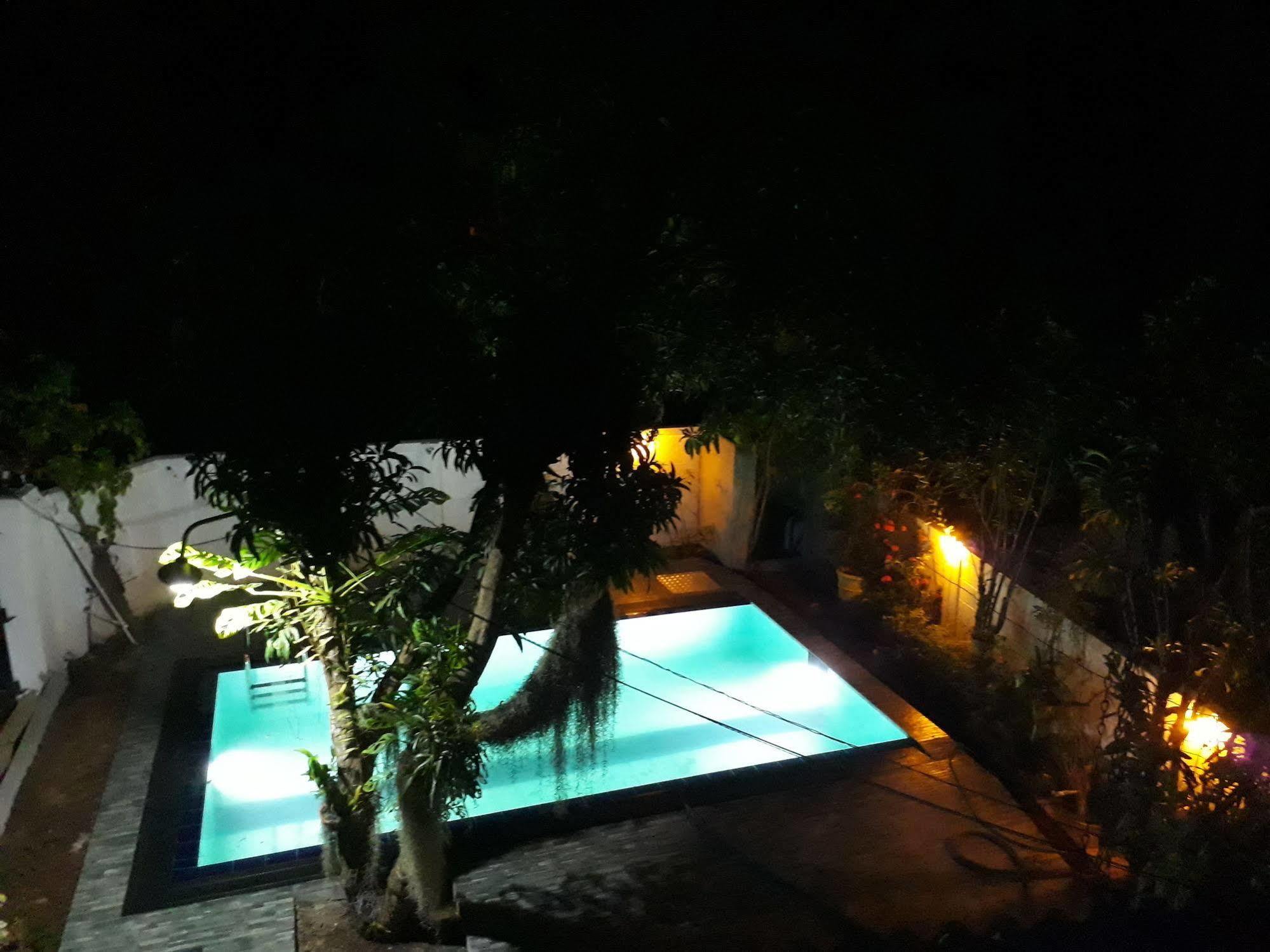 Villu Villa Anuradhapura Buitenkant foto