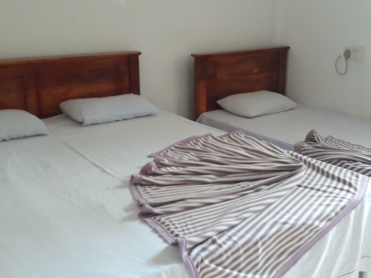 Villu Villa Anuradhapura Buitenkant foto